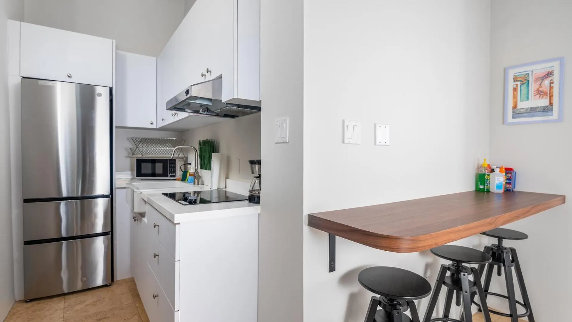 2-Br Apt Centrally Located In Osj! San Juan